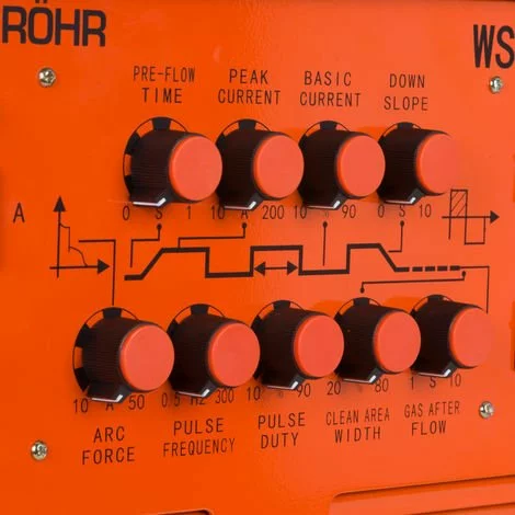 RÖHR Onduleur De Soudeur ROHR WSME 200 TIG / ARC 240V / 200 Ampères IGBT DC Machine De Soudage à Démarrage à Chaud Sans Gaz 4 En 1 - Garantie 1 An – Image 4